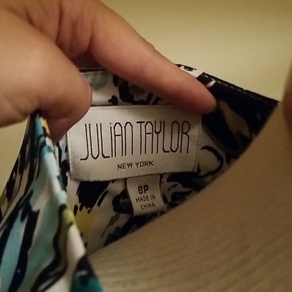 Special Occasion Women's Dress - Picture 3 of 3